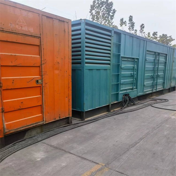 浩口原种场如何选择适合 600kW 柴油发电机组的热继电器？